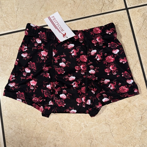 Period Swimwear - Menstrual Swimwear Bottoms - Black Leakproof Swim Bottom - Picture 6 of 10